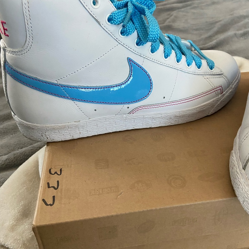 Nike Women’s Blazer High